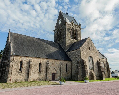 Sainte-Mére-Église Paratrooper John Steele